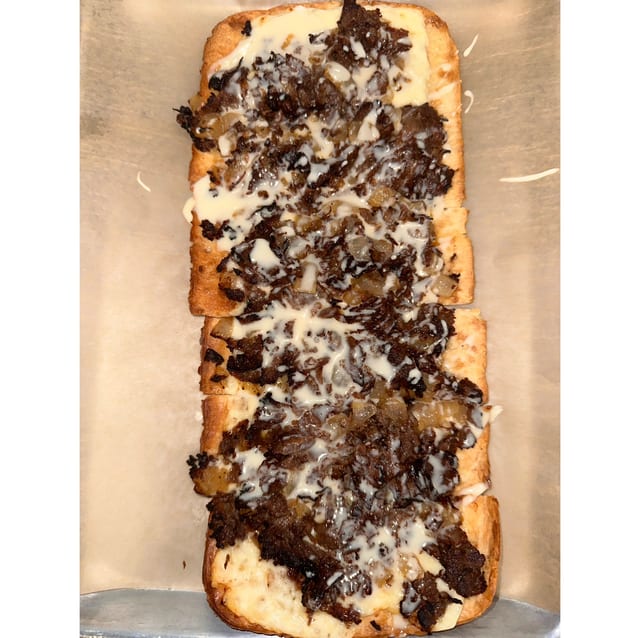 Philly Cheesesteak Flatbread.